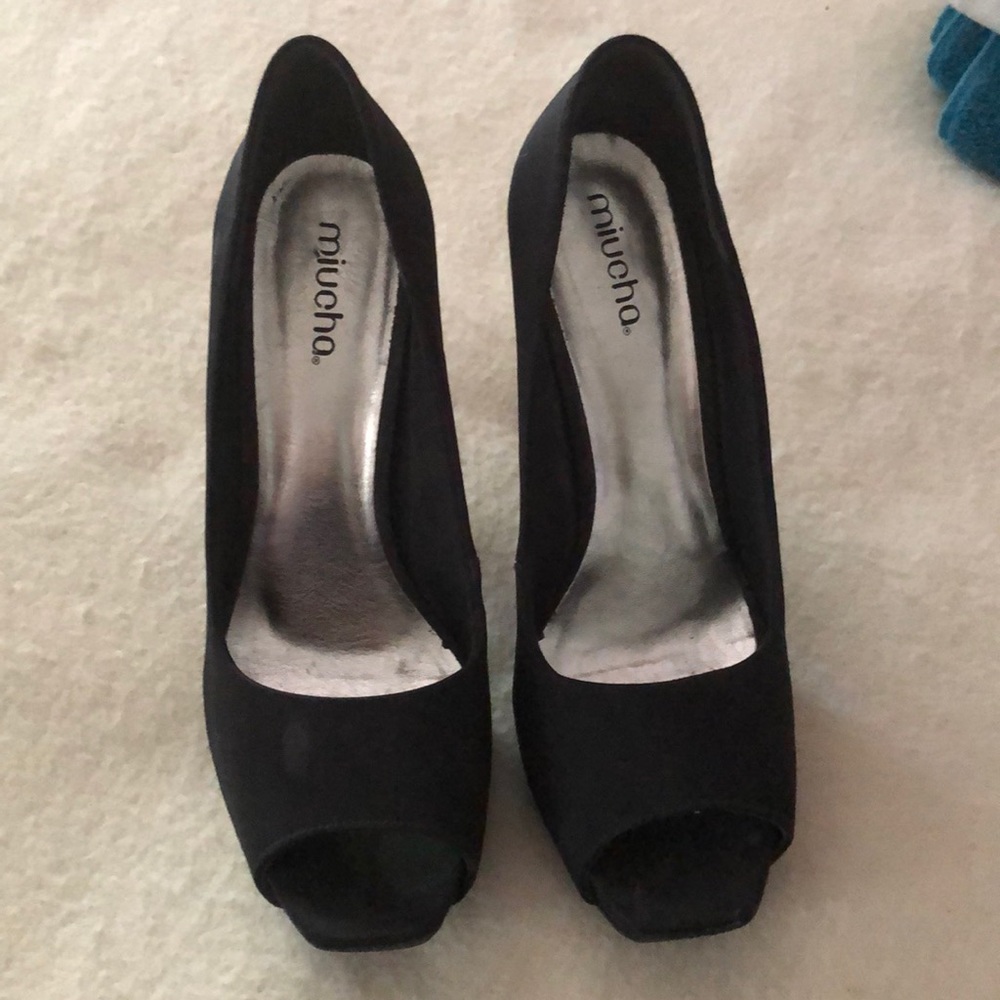 black suede heel shoe